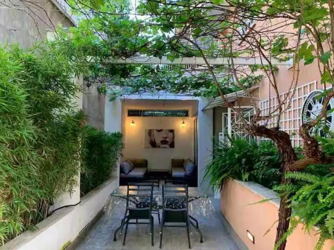Apartment Vatican Historic Center -luxury Flat With Garden And Private Parking Rom