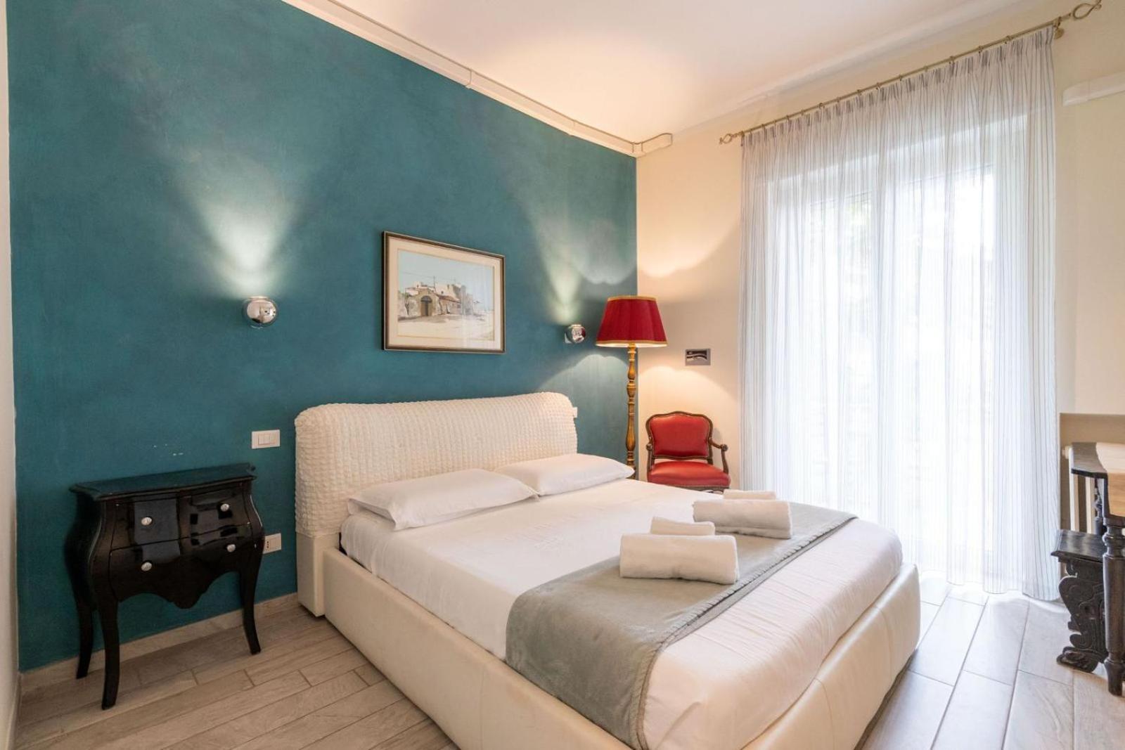 Vatican Historic Center -luxury Flat With Garden And Private Parking Rom